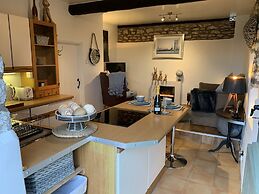 Characteristic & Cosy Self-contained 1 Bed Annexe