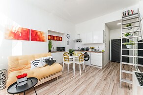 APT in Alb. nad Orlici by Michal&Friends