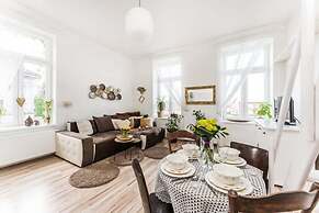 APT in Alb. nad Orlici by Michal&Friends