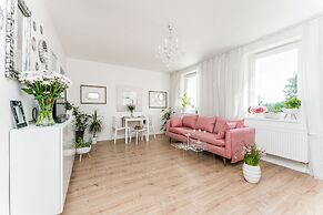 APT in Alb. nad Orlici by Michal&Friends