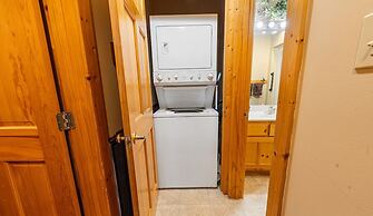 3 Bears One-Level Open Floor Plan Cabin with Pool Table by RedAwning