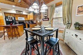 3 Bears One-Level Open Floor Plan Cabin with Pool Table by RedAwning
