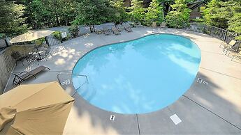 3 Bears One-Level Open Floor Plan Cabin with Pool Table by RedAwning