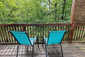 3 Bears One-Level Open Floor Plan Cabin with Pool Table by RedAwning