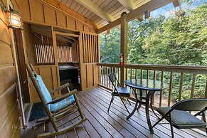 Karen's 2 Bedroom Cabin by RedAwning