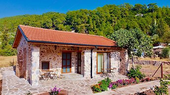 Dedehan Retreat Otel