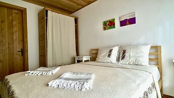 Dedehan Retreat Otel