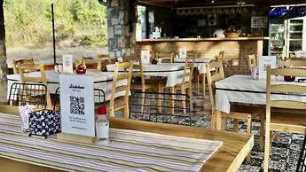 Dedehan Retreat Otel