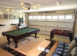 Ref 07 Modern 5 Bed Villa With own Pool Near Disney