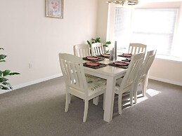 Ref 09 Luxury 4 Bed Villa With Private Pool and Lake View