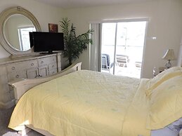 Ref 09 Luxury 4 Bed Villa With Private Pool and Lake View