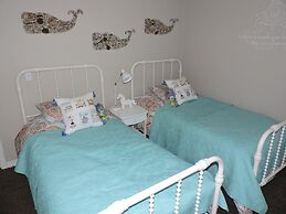 Ref 09 Luxury 4 Bed Villa With Private Pool and Lake View