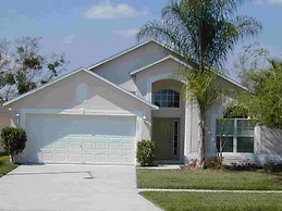 Ref 06 Modern 4 Bed Villa With own Pool Gated Resort