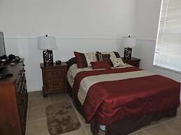 Ref C Luxury 4 Bed Villa on Gated Resort Near Disney