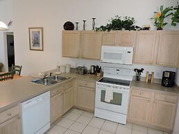 Ref D Stunning 4 Bed Villa With own Pool spa Near Disney