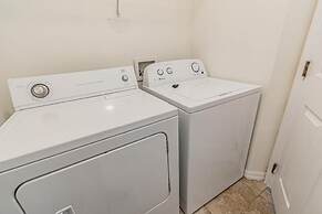 Ref 16 Stunning 4 Bed Villa on 5 Star Resort Near Disney