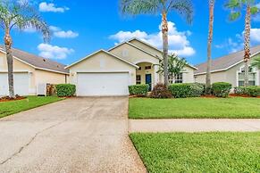 Ref 16 Stunning 4 Bed Villa on 5 Star Resort Near Disney