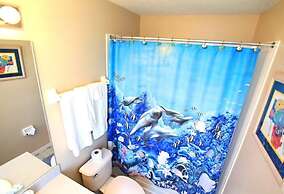 Ref 40 Fabulous 6 Bed Villa With own Poolhot tub