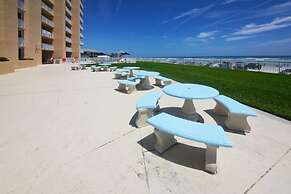 Oceania Beach Club by Ocean Properties