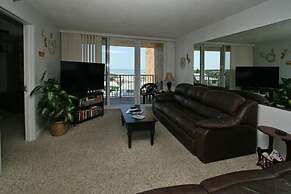 Oceania Beach Club by Ocean Properties