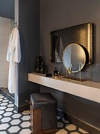 Thompson Dallas, by Hyatt