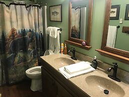 Sugar Ski & Country Club Unit 824 Platinum