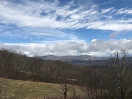 Sugar Ski & Country Club Unit 824 Platinum