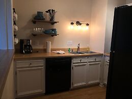 Sugar Ski & Country Club Unit 835 Silver