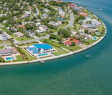 Davis Shores