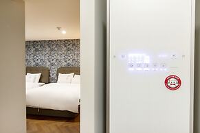 Brown Dot Hotel Minam