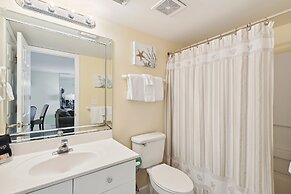 Seacrest 504 is a Gulf Front 2 BR on Okaloosa Island by RedAwning