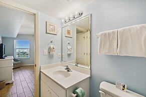 Seacrest 502 is a 2 BR Gulf Front on Okaloosa Island by RedAwning