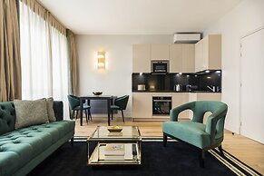 Luxury Apartment Paris Louvre II