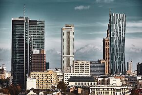 Holiday Inn Express Warsaw - The HUB by IHG