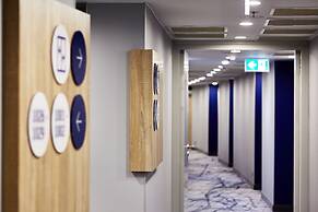 Holiday Inn Express Warsaw - The HUB by IHG