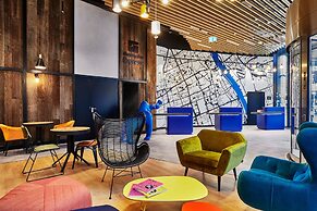 Holiday Inn Express Warsaw - The HUB by IHG