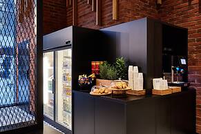 Holiday Inn Express Warsaw - The HUB by IHG