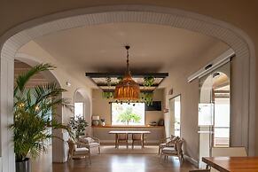 Llaut Boutique Hotel