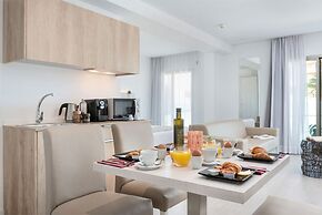 Llaut Boutique Hotel