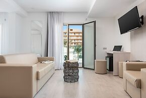 Llaut Boutique Hotel