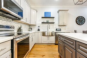 5BR High End Amenities by Hosteeva