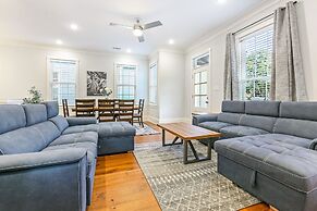 5 Bedroom Apartment near French Quarter by Hosteeva