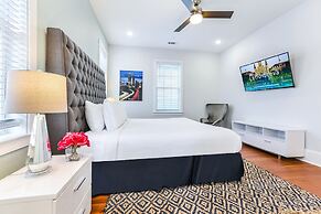 5 Bedroom Apartment near French Quarter by Hosteeva