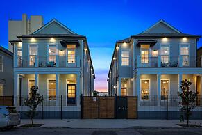 Pristine Brand New 5BR by Hosteeva