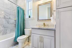 Pristine Brand New 5BR by Hosteeva