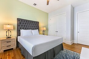 Pristine Brand New 5BR by Hosteeva