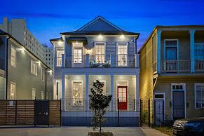 4BR High end Upgrades by Hosteeva