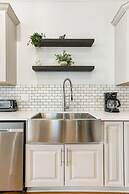 4BR High end Upgrades by Hosteeva