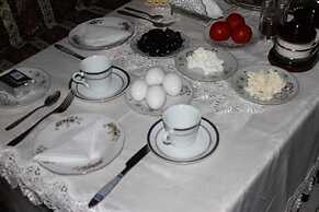 Tourest Inn Central - Hostel