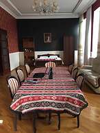 Tourest Inn Central - Hostel